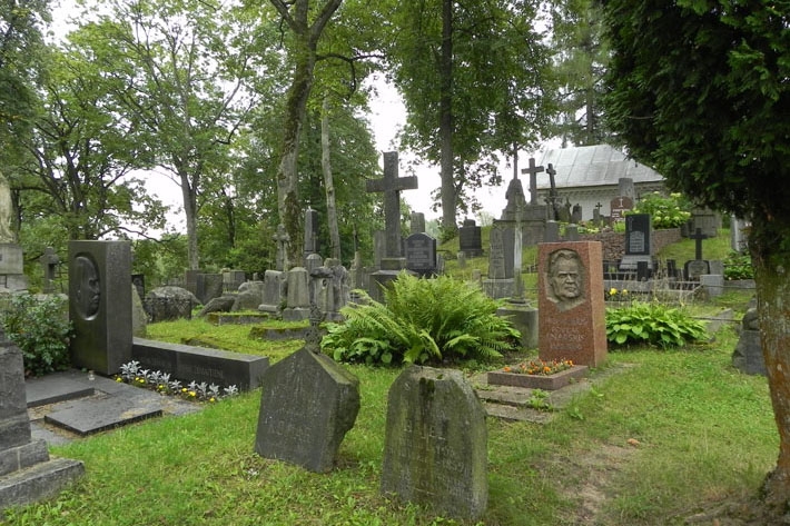 Czarny Anioł wileńskiej Rossy