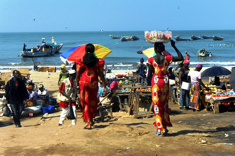 Przez najmniejsze Państwo Afryki