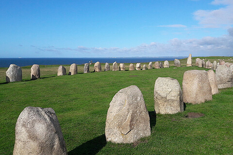 Ales Stenar – w kamiennym kręgu